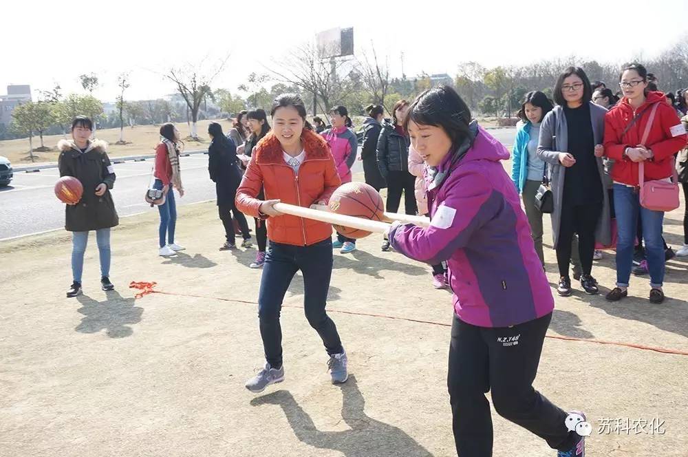 凯旋娱乐（中国）有限公司工会开展庆三八踏青活动